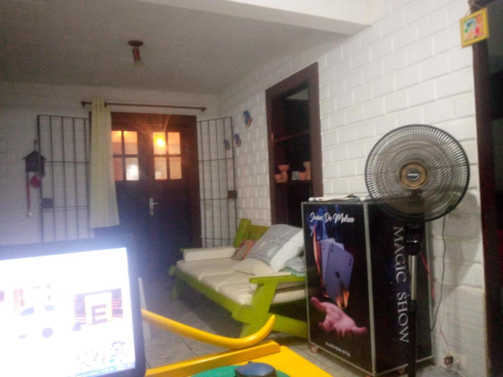 Hostel Malibu Порту-де-Галиньяш Экстерьер фото