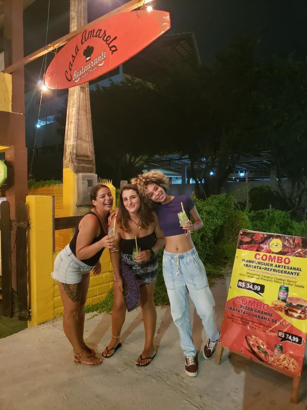 Hostel Malibu Порту-де-Галиньяш Экстерьер фото
