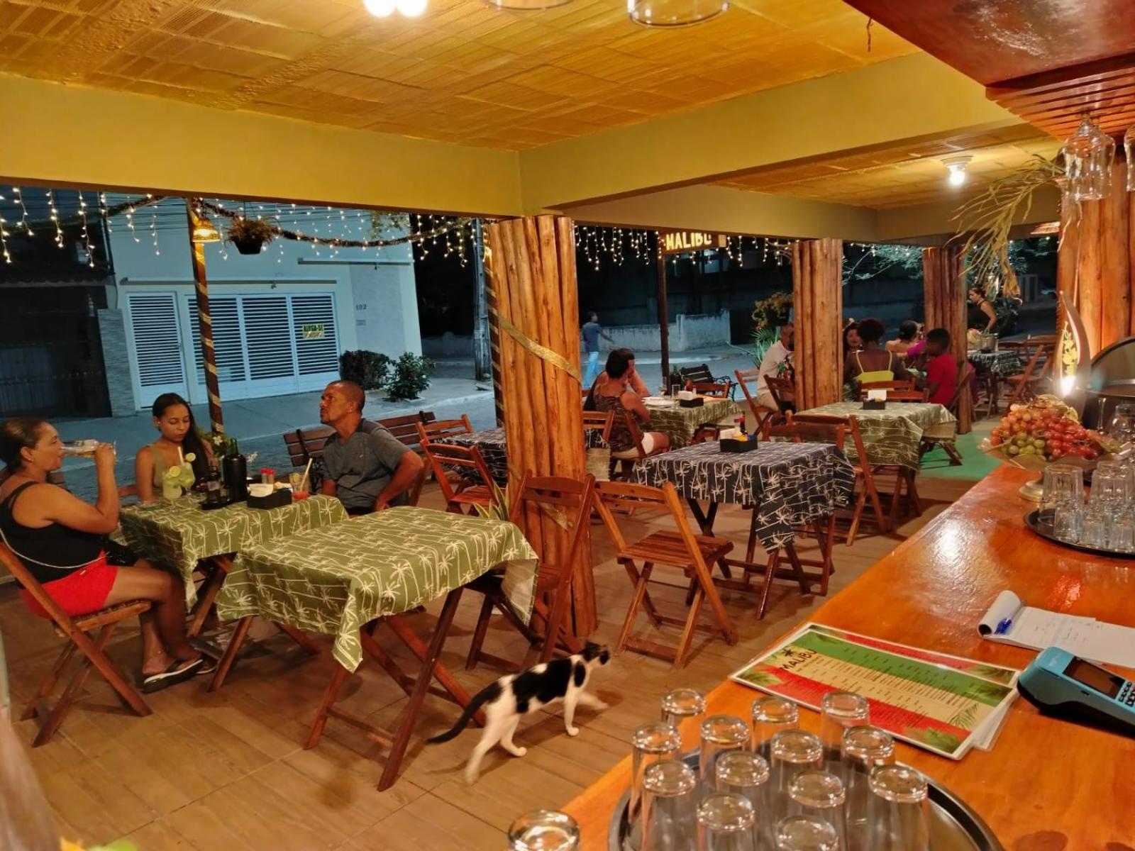 Hostel Malibu Порту-де-Галиньяш Экстерьер фото