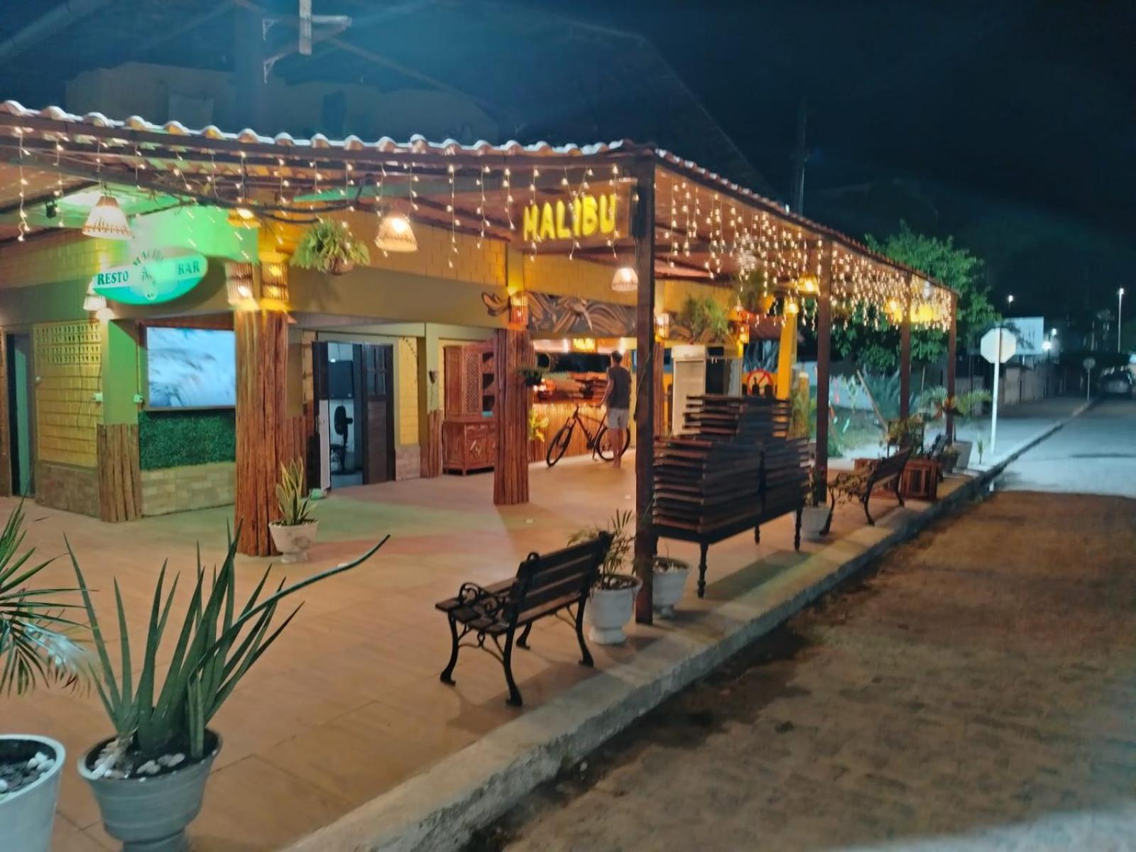 Hostel Malibu Порту-де-Галиньяш Экстерьер фото