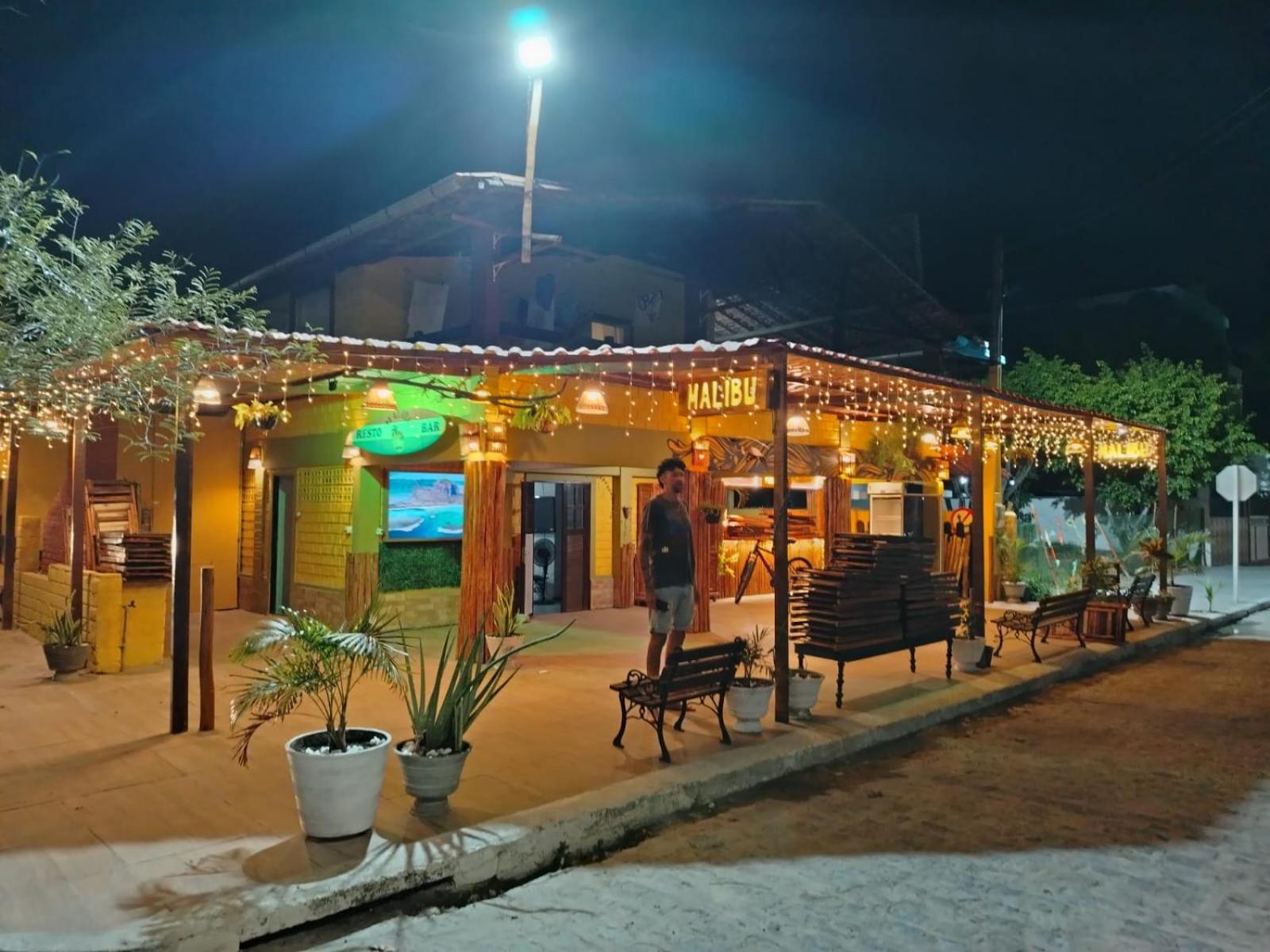 Hostel Malibu Порту-де-Галиньяш Экстерьер фото